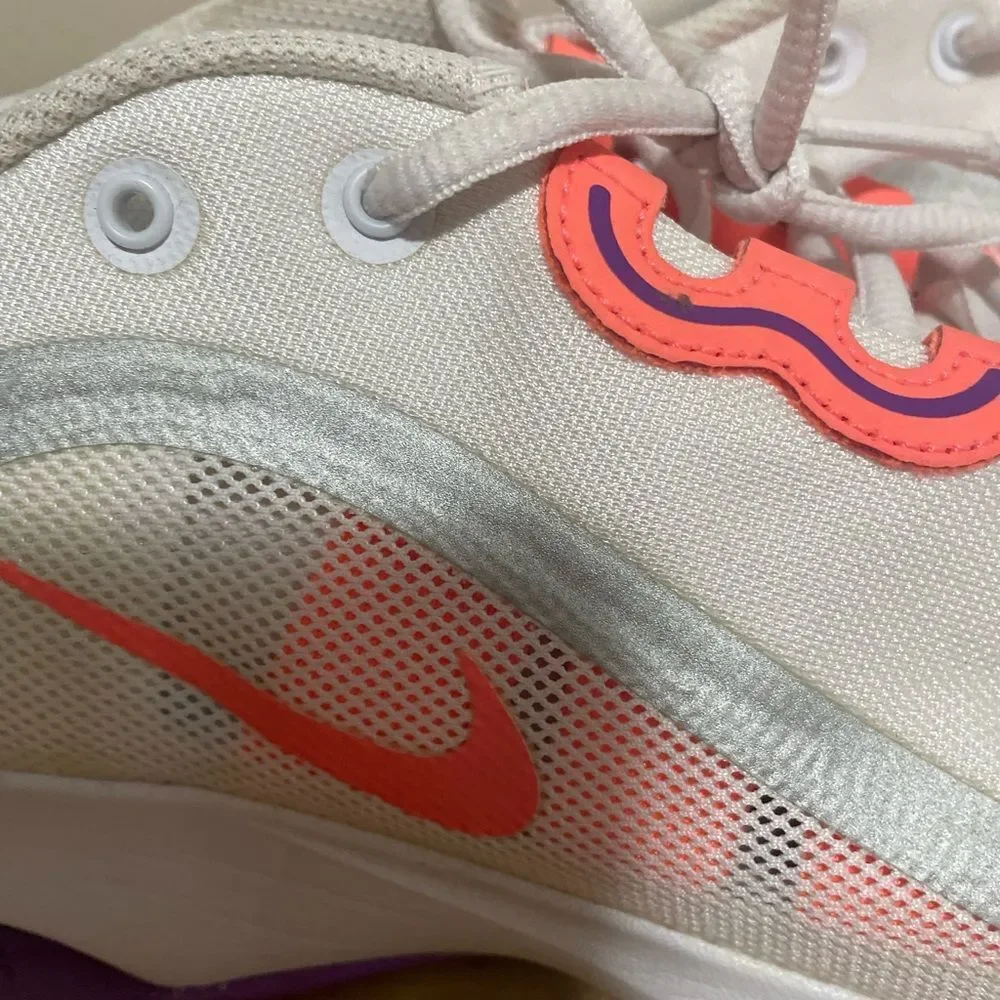 Nike Court Air Max Volley CU4275-101 White Purple Running Shoes Women's Sz 10.5
